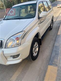 تۆیۆتا لاندكروزر پرادۆ